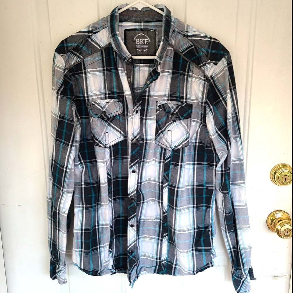 Plaid button down long sleeve